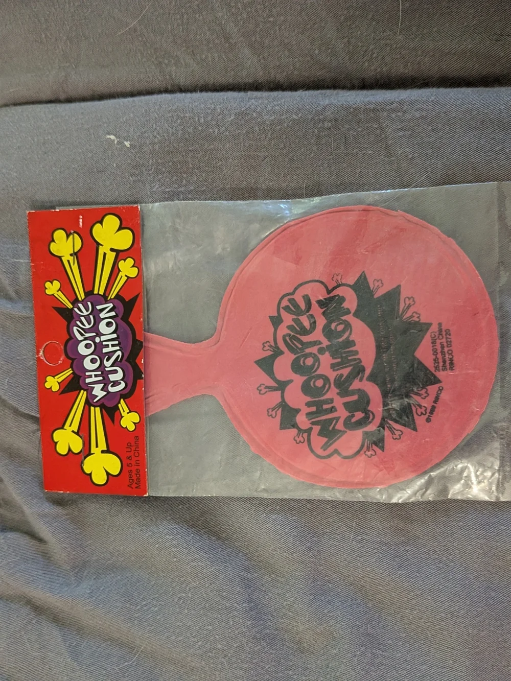 Mini Whoopie Cushion New Novelty Prank Party Gag Practical Joke Silly Funny Kids